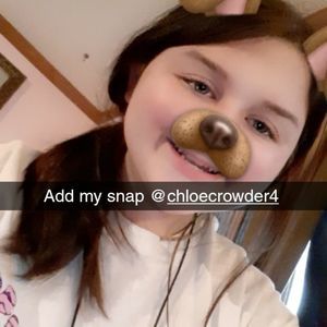 Meet your Posher, Chloe